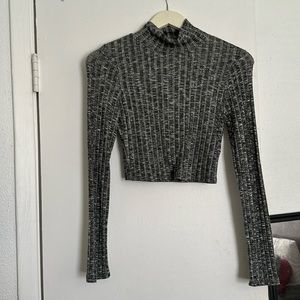 Crop grey sweater top